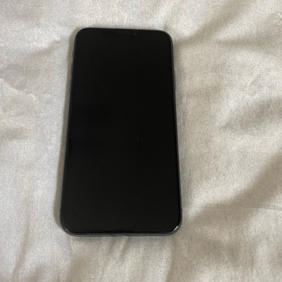 iPhone  X - Picture 3 of 6